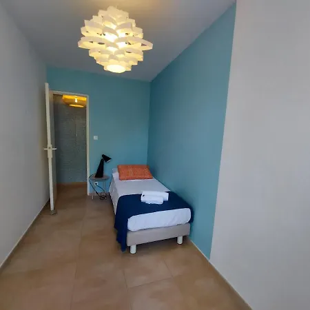 Vila Georgia - Secteur Sofitel, 1' - By Tgb *