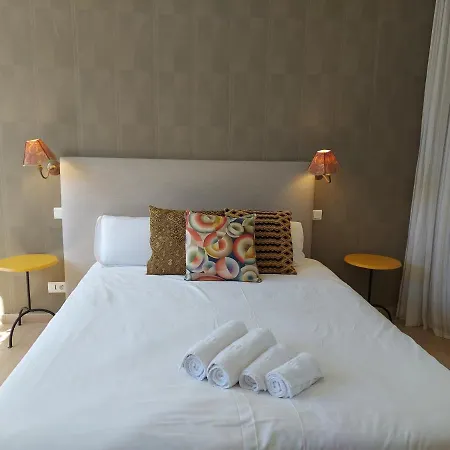 Georgia - Secteur Sofitel, 1' - By Tgb